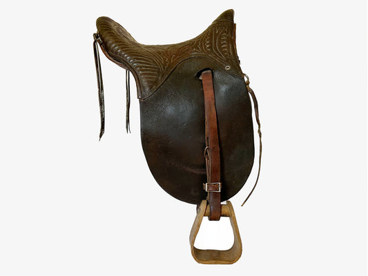 Vintage Horse Saddle, 1930's Plantation Style Horse Saddle Equestrian Decor