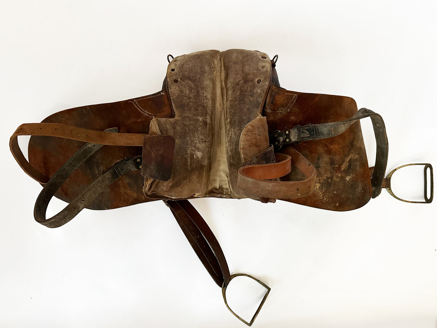 Antique Horse Saddle, 1890s Kentucky Rollback Plantation Style