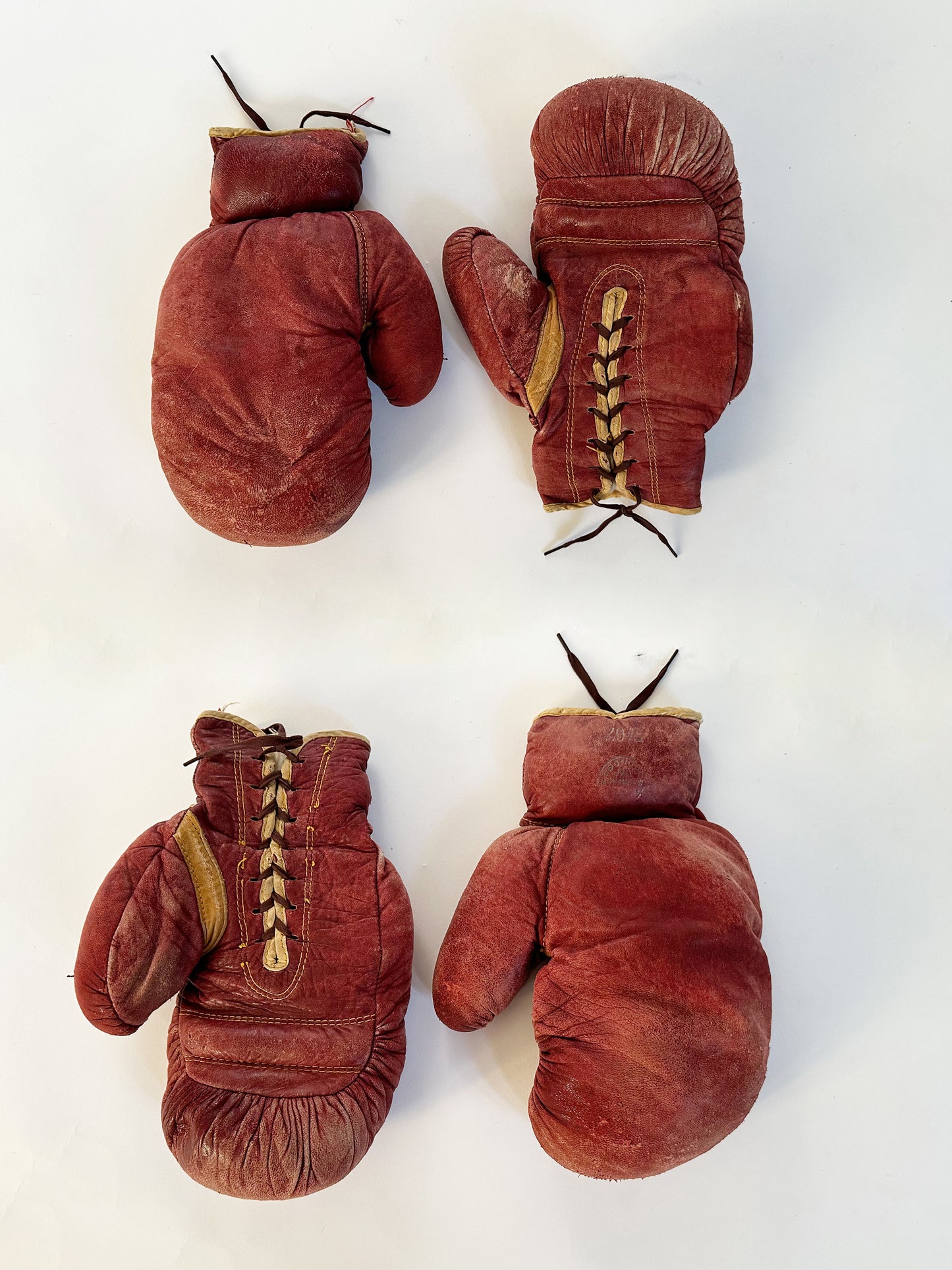 1940's Vintage Boxing Gloves, Leather Antique Boxing Gloves