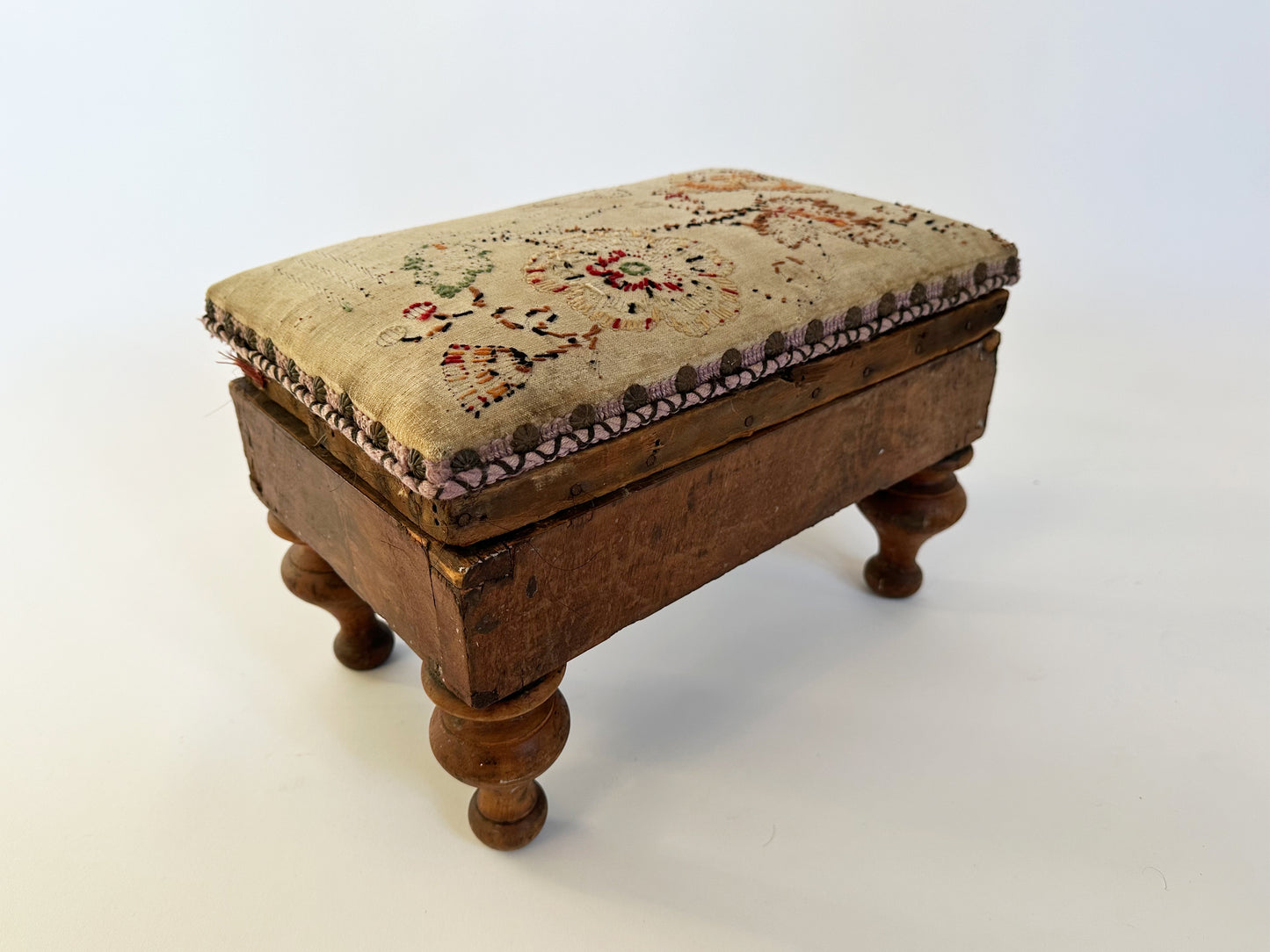 1890s Antique Primitive Needlepoint and Turned Wood Feet Footstool