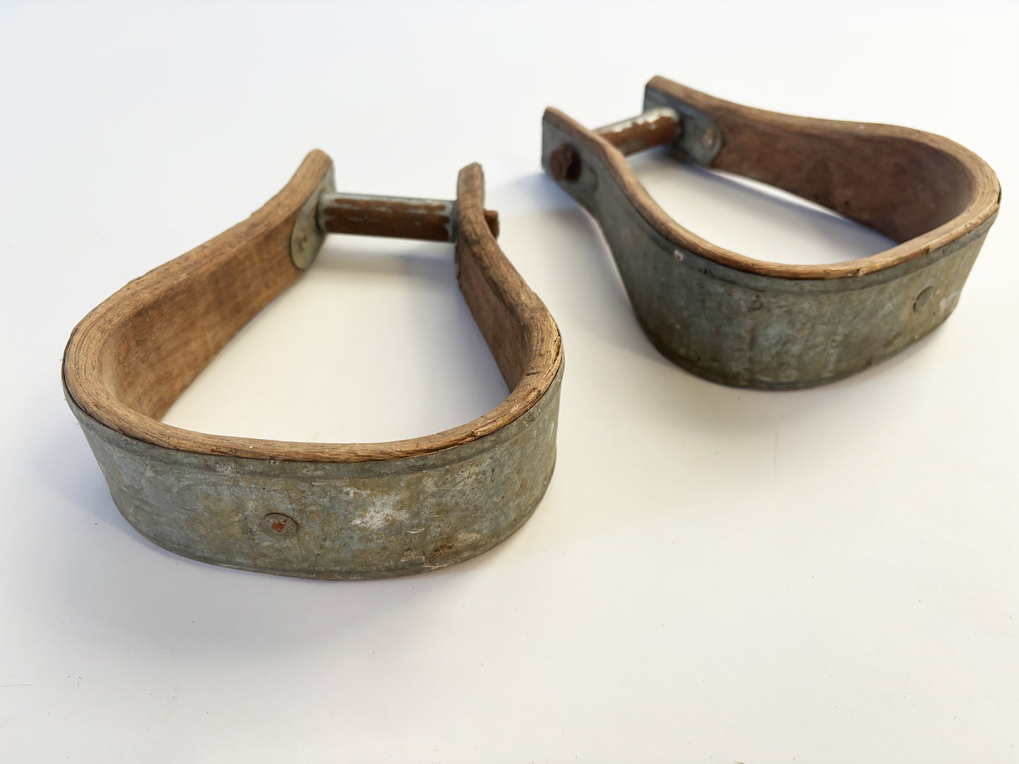 1930s Antique Western Horse Saddle Stirrups