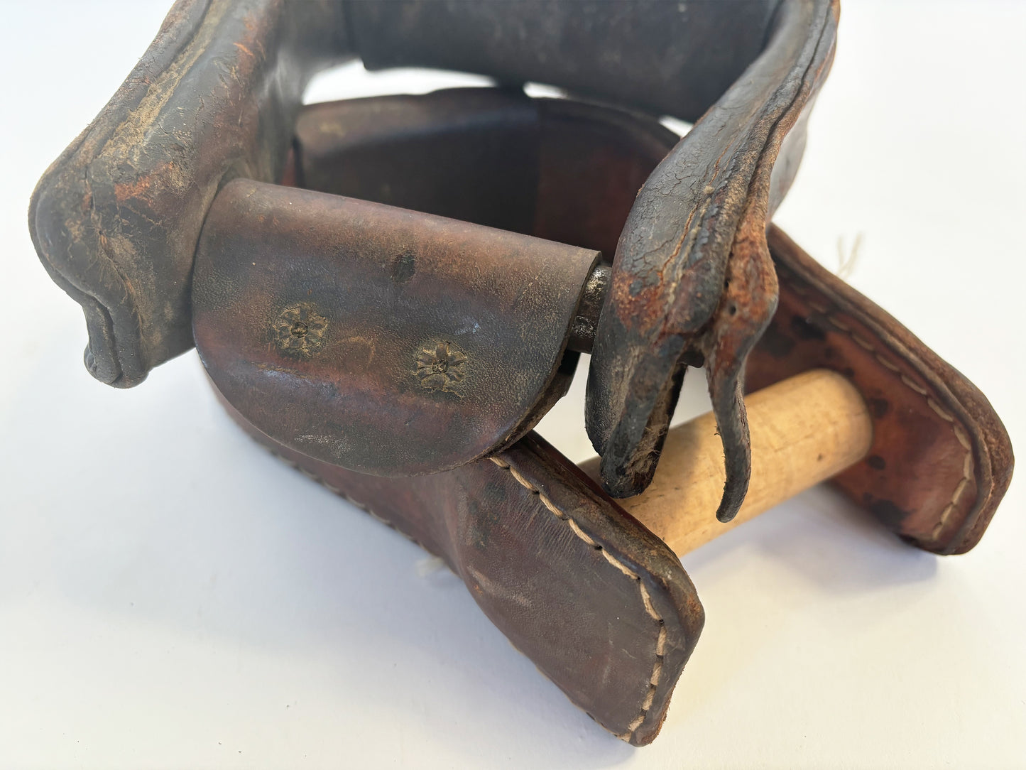 1940s Antique Western Horse Saddle Stirrups