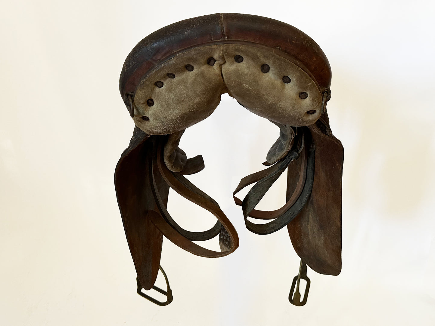 Antique Horse Saddle, 1890s Kentucky Rollback Plantation Style