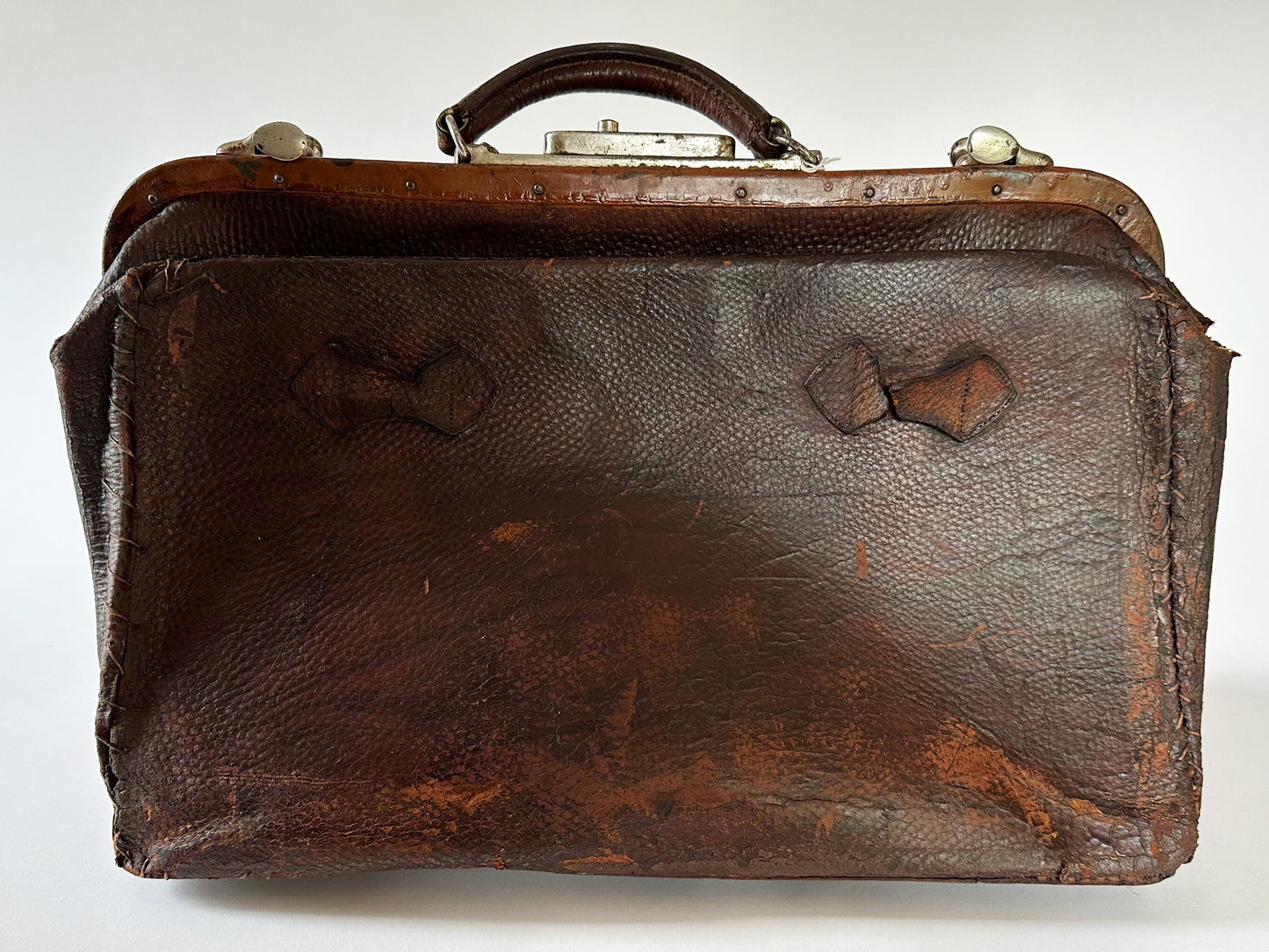 Antique Doctors Bag Antique Medical Bag Distressed Leather Doctors Office Décor Veterinarian Décor Primitive Decor