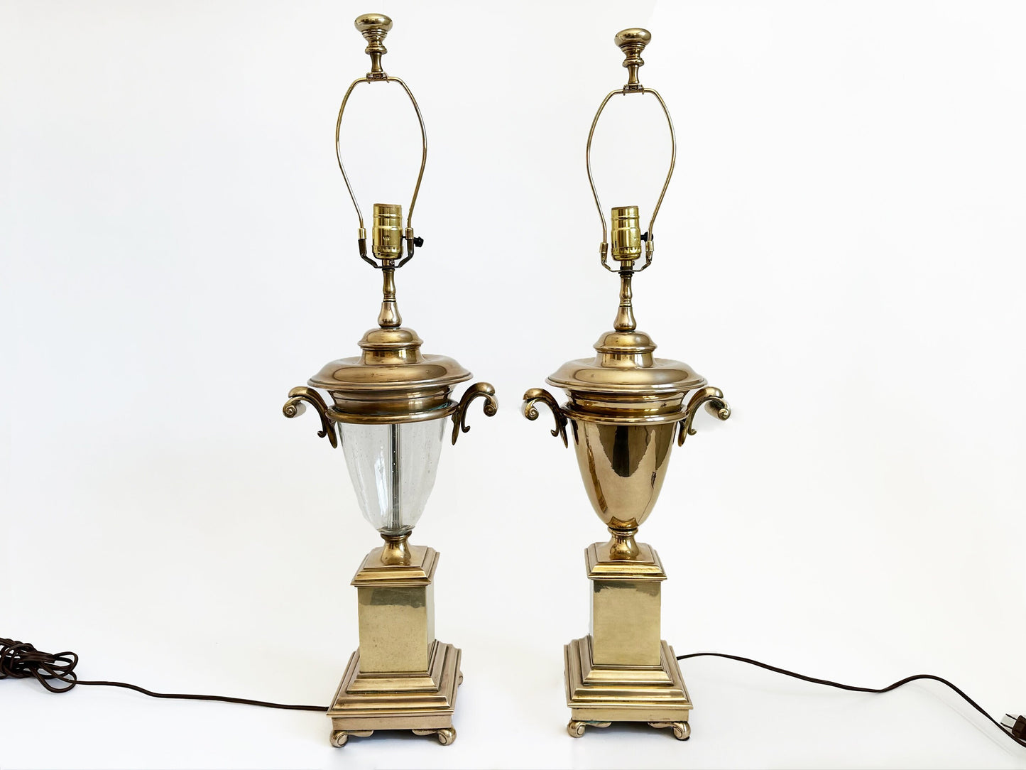 Vintage Chapman Trophy Lamps Brass E.F. Chapman Urn Table Lamps Equestrian Decor Classic Traditional Neoclassical 1990s Designer Decor